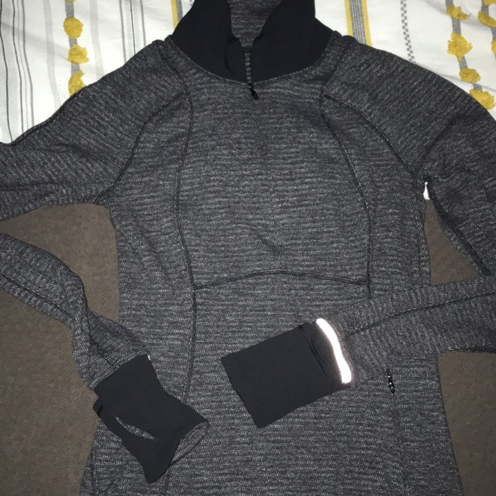 Half zip pullover